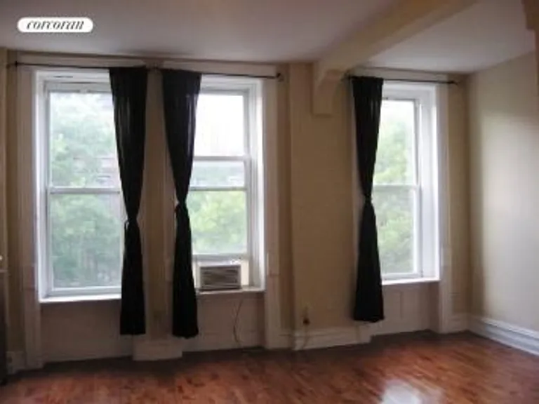 New York City Real Estate | View 330 Jefferson Avenue, 2 | room 5 | View 6