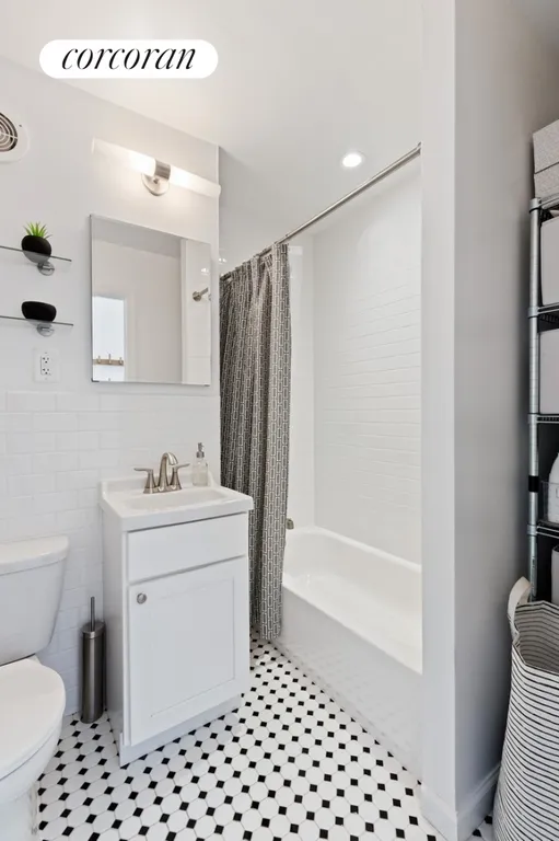 New York City Real Estate | View 439 Hicks Street, 6D | room 4 | View 5