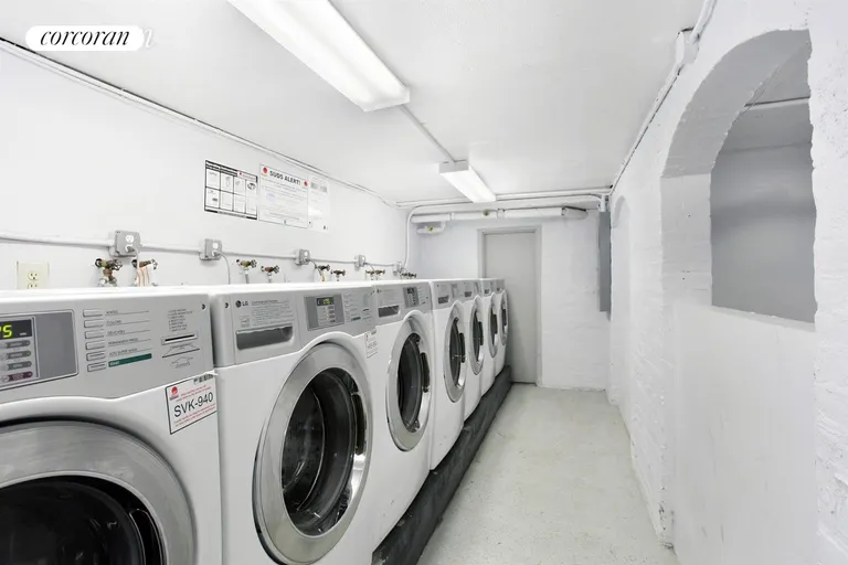 New York City Real Estate | View 439 Hicks Street, 6D | room 5 | View 6