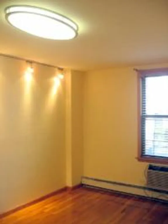 New York City Real Estate | View 256 Bedford Avenue, 2 | room 3 | View 4