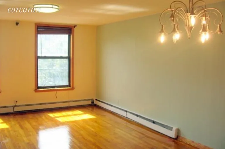 New York City Real Estate | View 256 Bedford Avenue, 2 | room 1 | View 2