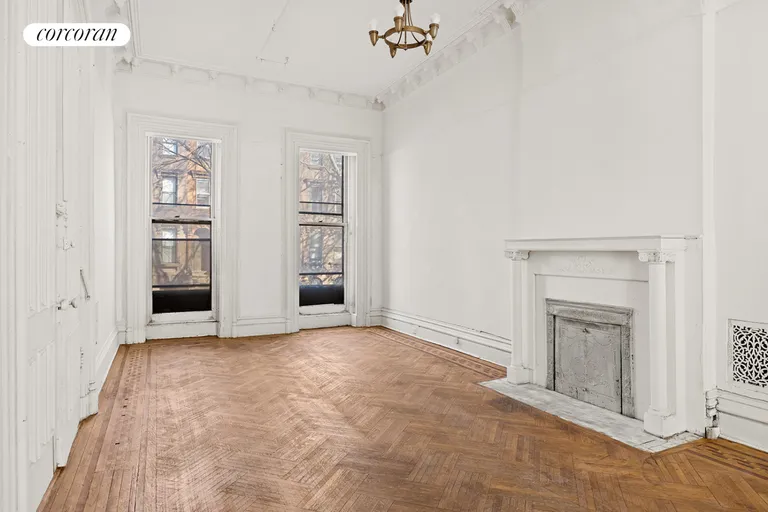 New York City Real Estate | View 416 Grand Avenue | room 3 | View 4