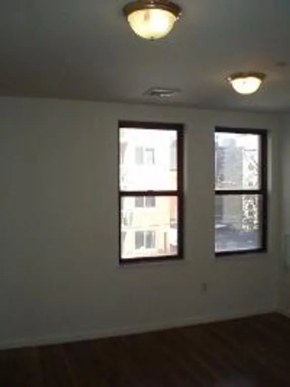 New York City Real Estate | View 105 South 3rd Street, 3A | room 3 | View 4