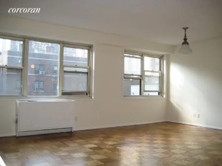 New York City Real Estate | View 400 East 54th Street, 5B | 1 Bed, 1 Bath | View 1