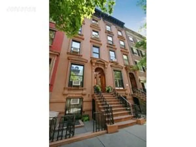 New York City Real Estate | View 105 Willow Place | 5 Beds, 10 Baths | View 1