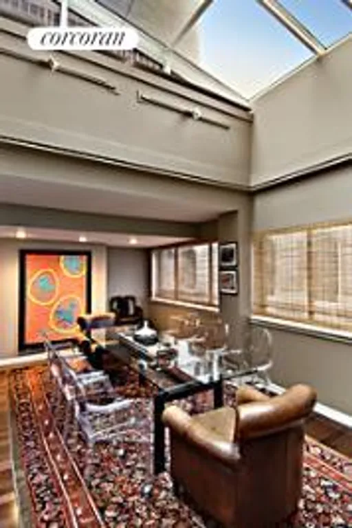 New York City Real Estate | View 7 East 35th Street, PH16F | room 4 | View 5