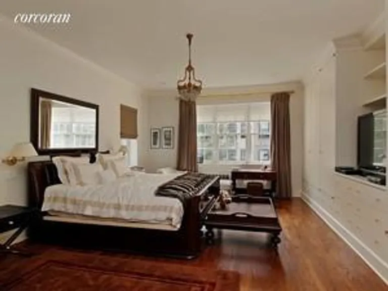 New York City Real Estate | View 127 East 71st Street, TRIPLEX | Master Bedroom | View 4