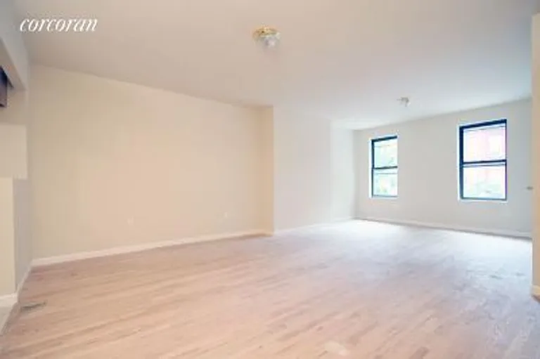New York City Real Estate | View 221 Stuyvesant Avenue | room 1 | View 2