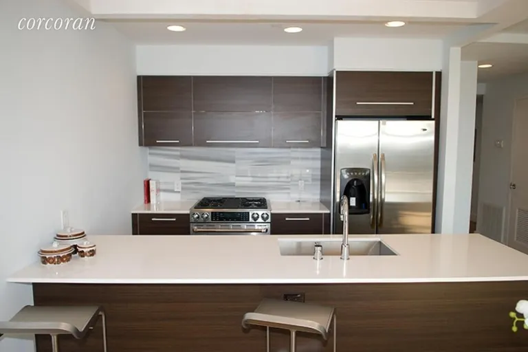 New York City Real Estate | View 450 Manhattan Avenue, 6B | room 2 | View 3