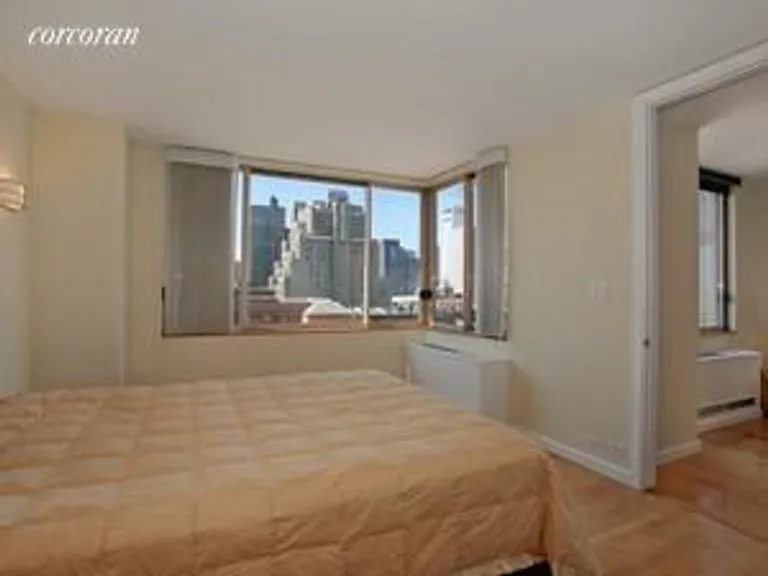 New York City Real Estate | View 350 West 50th Street, 9F | room 1 | View 2