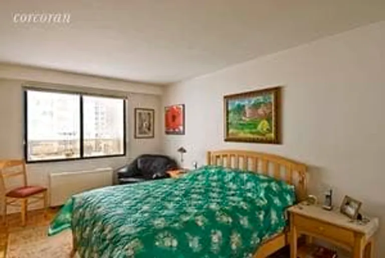 New York City Real Estate | View 345 East 73rd Street, 9D | room 1 | View 2