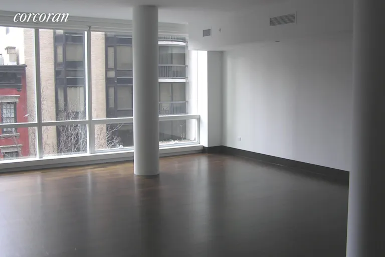 New York City Real Estate | View 151 East 85th Street, 5B | 3 Beds, 3 Baths | View 1