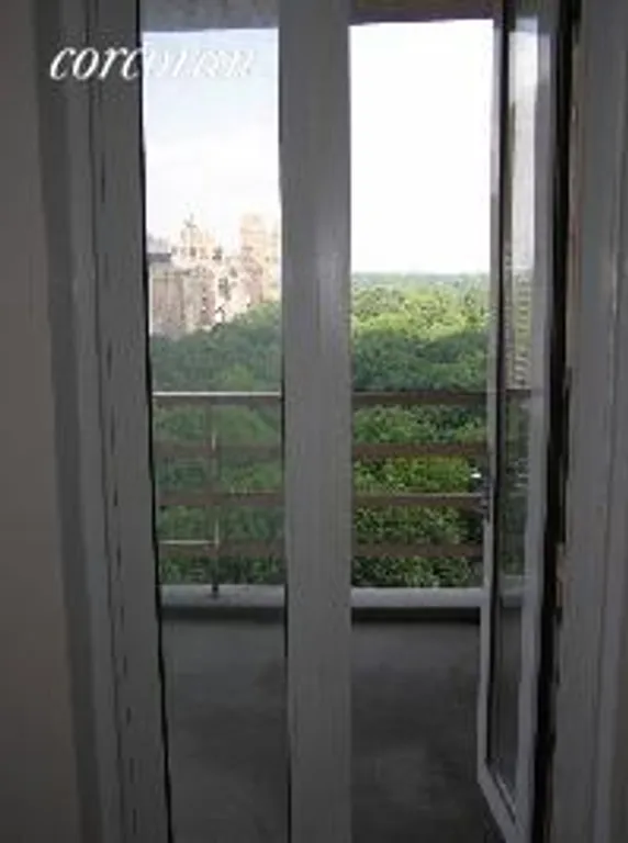 New York City Real Estate | View 240 Central Park South, 18A | room 1 | View 2