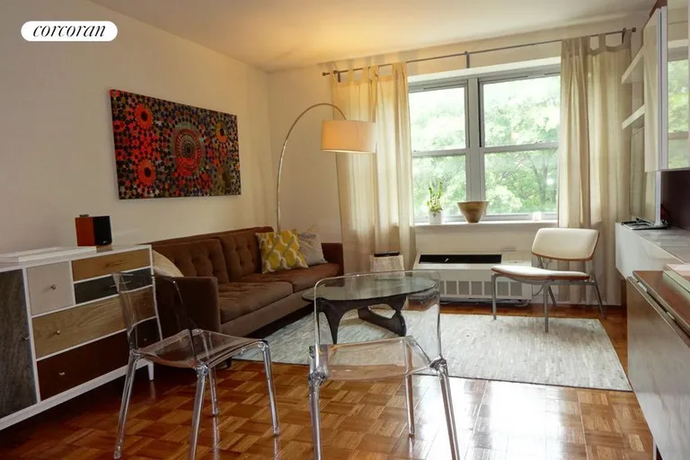 New York City Real Estate | View 218 Myrtle Avenue, 5C | Splendor at Home | View 3