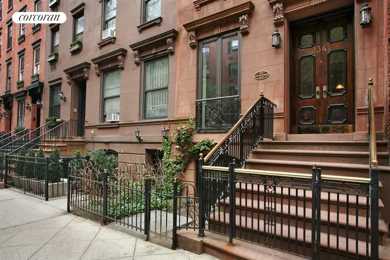 New York City Real Estate | View 234 East 74th Street, Gdn Trpx | Front View | View 5