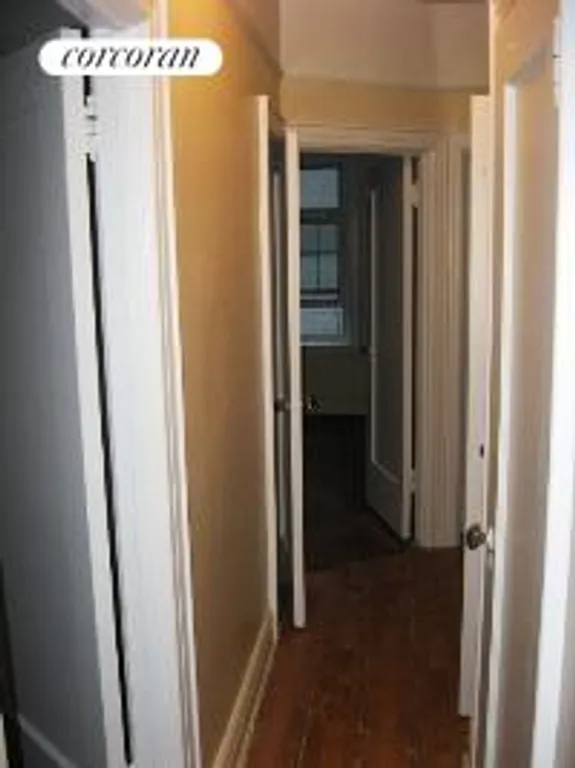New York City Real Estate | View 422A New York Avenue, 1 | room 12 | View 13