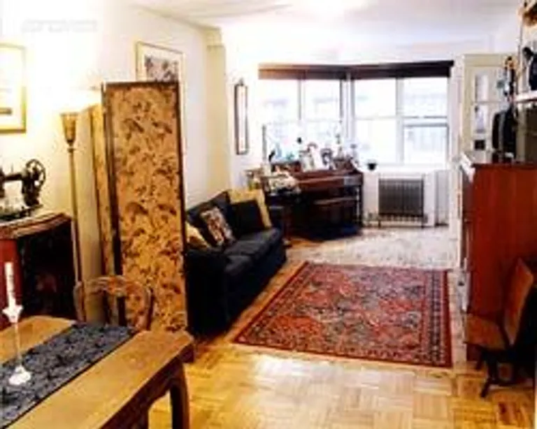 New York City Real Estate | View 301 East 22Nd Street, 3J | 1 Bed, 1 Bath | View 1