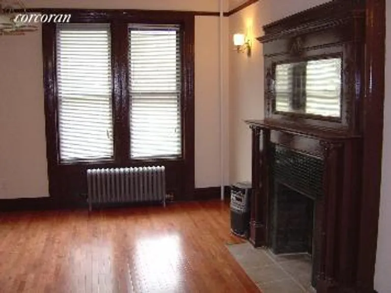 New York City Real Estate | View 64 Edgecombe Avenue, 2 | room 2 | View 3