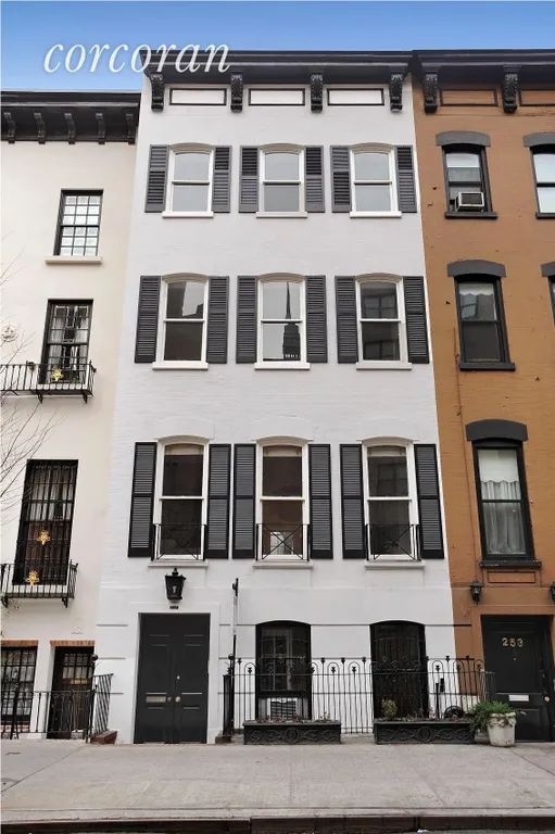 New York City Real Estate | View 251 East 61st Street, FRONT | 5 Beds, 2 Baths | View 1