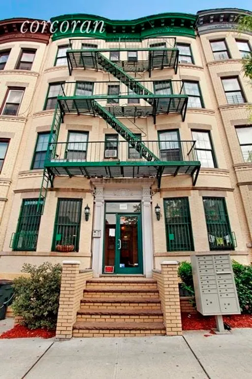 New York City Real Estate | View 794 Saint Johns Place, 1D | room 3 | View 4