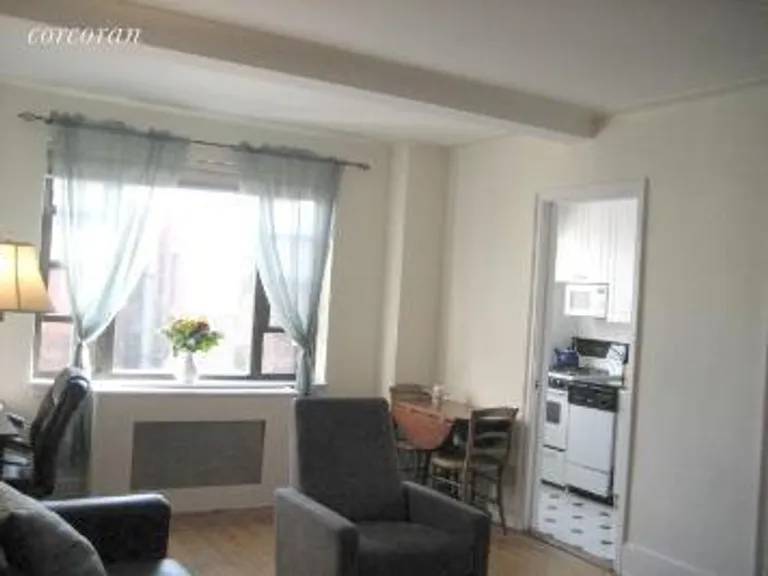 New York City Real Estate | View 102 West 85th Street, 6G | 1 Bed, 1 Bath | View 1