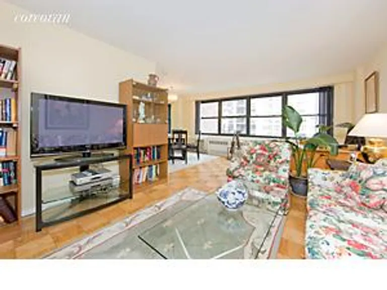 New York City Real Estate | View 345 East 81st Street, 11M | room 1 | View 2