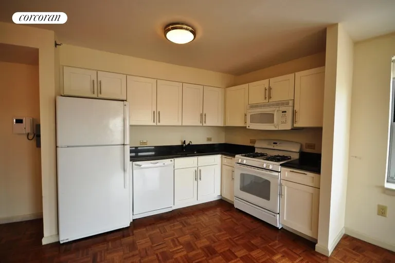 New York City Real Estate | View 218 Myrtle Avenue, 7A | room 1 | View 2