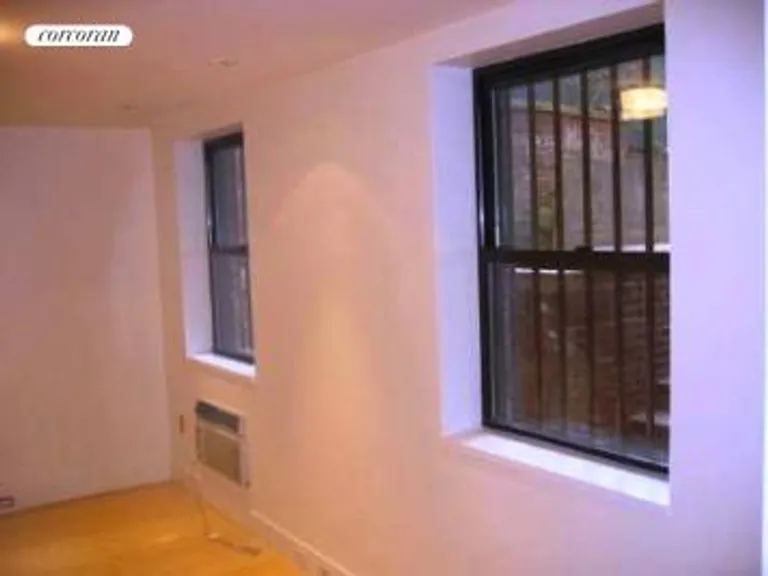 New York City Real Estate | View 79 Remsen Street, 1 | room 2 | View 3