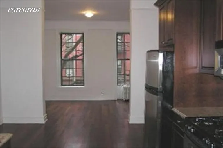 New York City Real Estate | View 155 East 85th Street, 21 | room 2 | View 3
