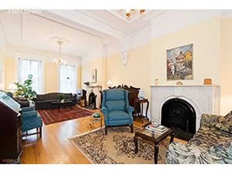 New York City Real Estate | View 253 Dean Street | 4 Beds, 2 Baths | View 1