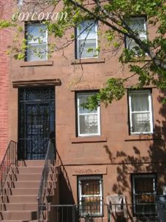 New York City Real Estate | View 455 Sackett Street | 3 Beds, 3.5 Baths | View 1