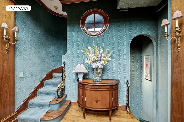 New York City Real Estate | View 163 East 64th Street | room 10 | View 11