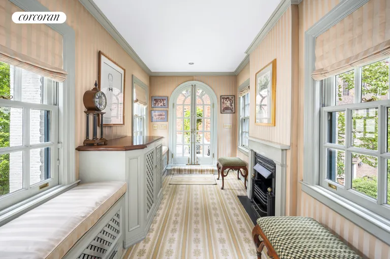 New York City Real Estate | View 163 East 64th Street | room 24 | View 25