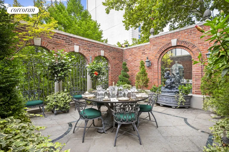 New York City Real Estate | View 163 East 64th Street | room 26 | View 27