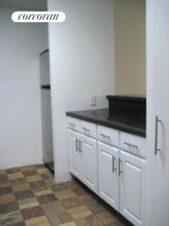 New York City Real Estate | View 448 West 44th Street, 1 | Kitchen | View 5