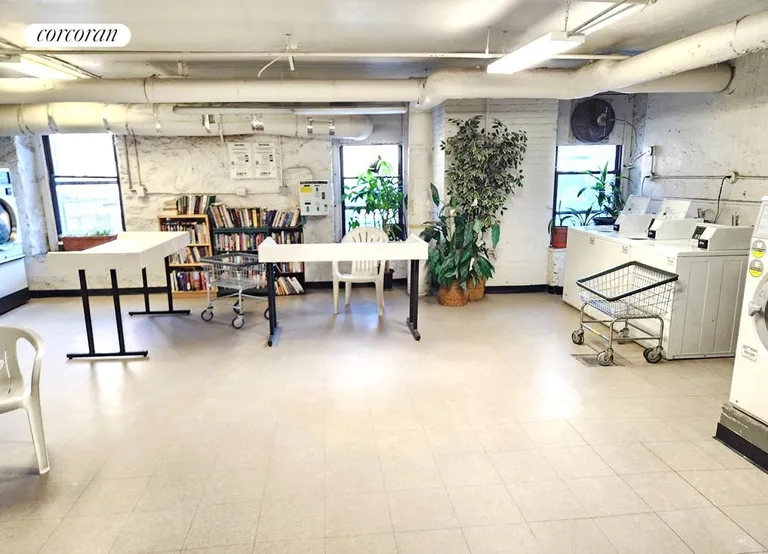 New York City Real Estate | View 3900 Greystone Avenue, 43E | Laundry room | View 6