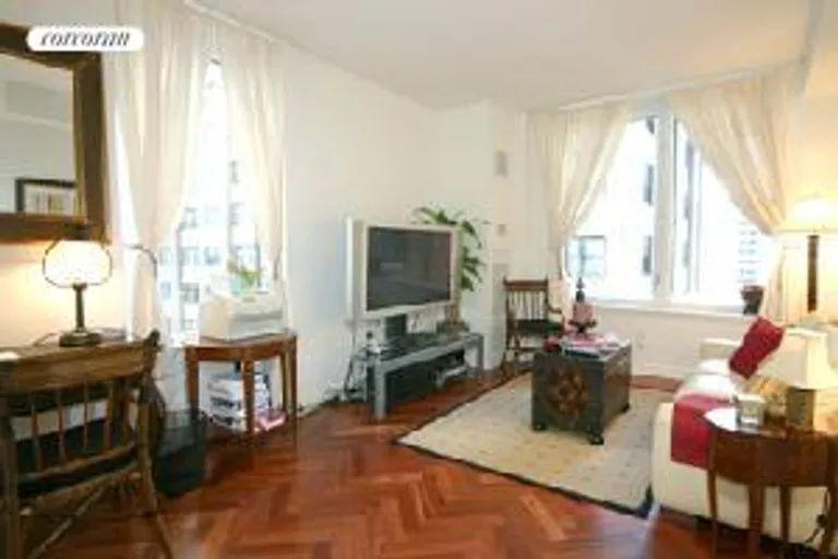 New York City Real Estate | View 15 West 63rd Street, 14A | room 1 | View 2
