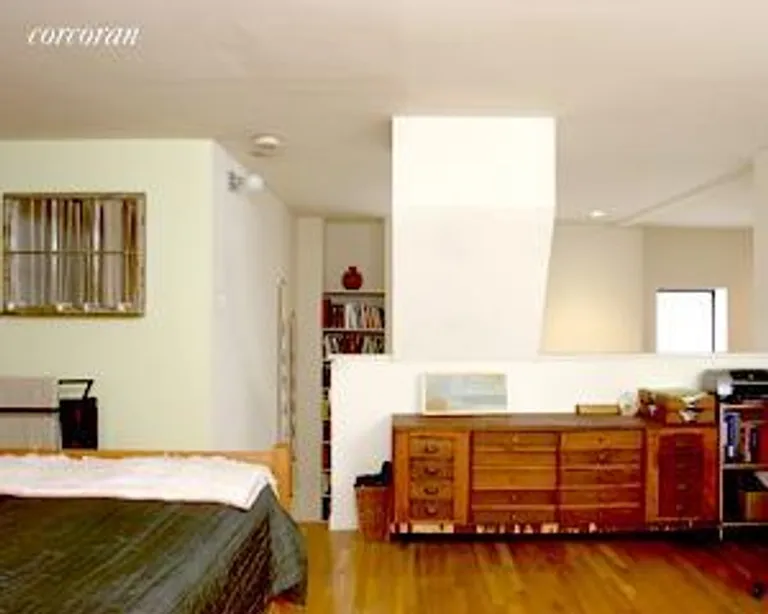New York City Real Estate | View 141 West 13th Street, 202 | room 1 | View 2