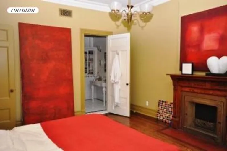 New York City Real Estate | View 26 Garden Place, HOUSE | master bedroom  | View 3
