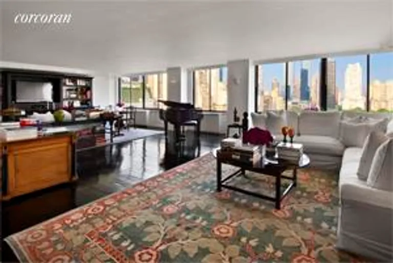 New York City Real Estate | View 800 Fifth Avenue, 26D | 2 Beds, 2 Baths | View 1