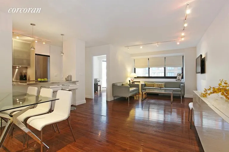 New York City Real Estate | View 1725 York Avenue, 6H | 2 Beds, 1 Bath | View 1