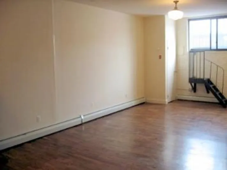 New York City Real Estate | View 111 North 3rd Street, 2B | room 1 | View 2