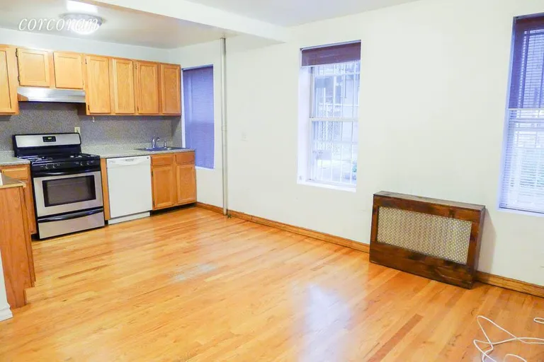 New York City Real Estate | View 255 13th Street, GDN | room 1 | View 2