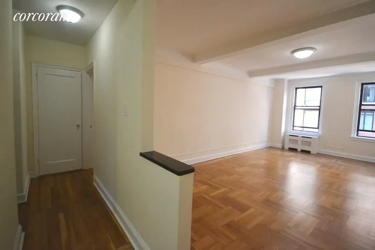New York City Real Estate | View 201 West 77th Street, 8F | room 2 | View 3