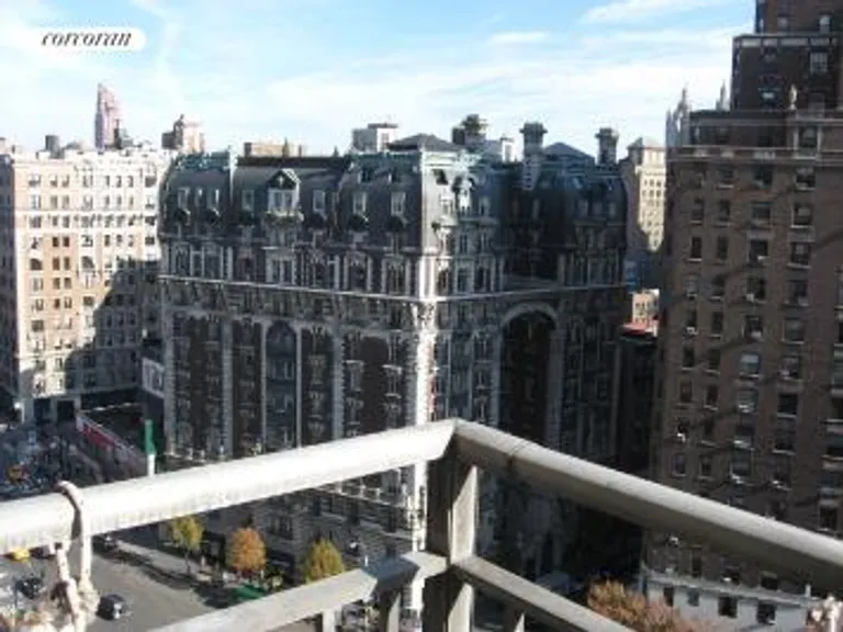 New York City Real Estate | View 201 West 70th Street, 17H | Open City Views | View 6