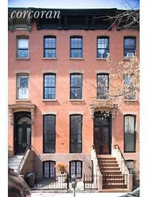 New York City Real Estate | View 90 6th Avenue | 5 Beds, 3.5 Baths | View 1