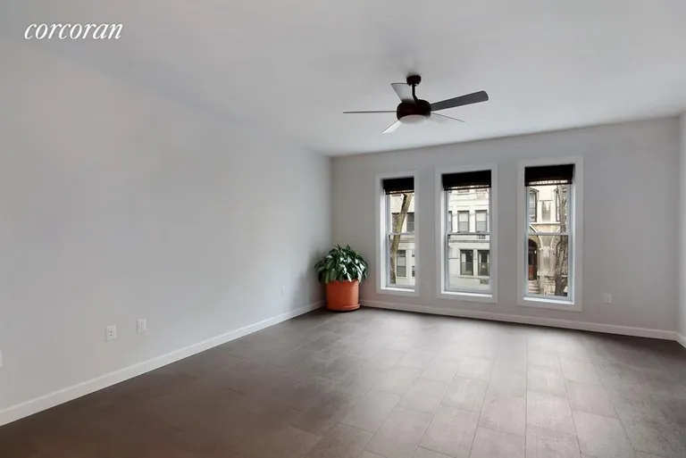 New York City Real Estate | View 144 West 95th Street, UP | 3 Beds, 3 Baths | View 1