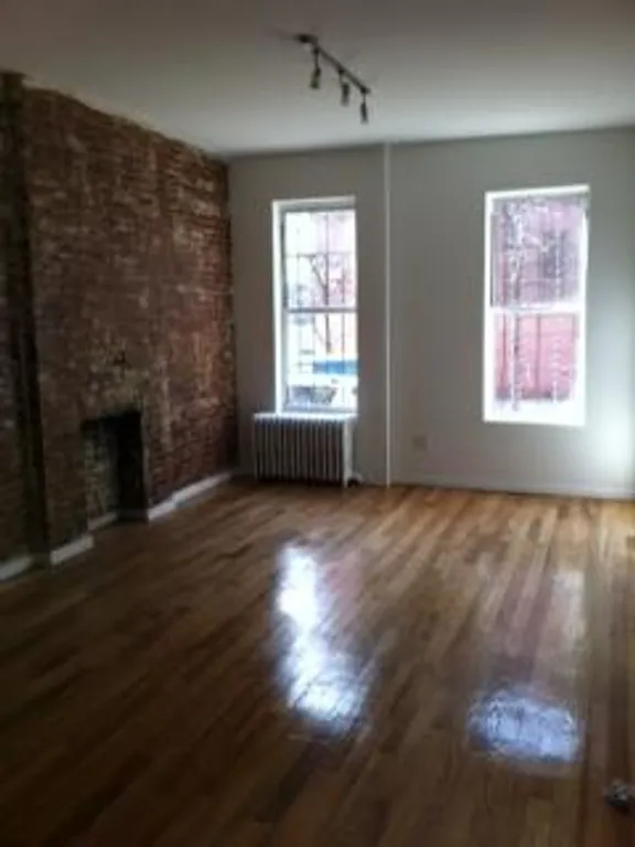 New York City Real Estate | View 425 Wythe Avenue, 1 | 2 Beds, 1 Bath | View 1