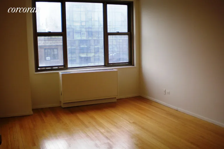 New York City Real Estate | View 301 East 79th Street, 18P | 18P-Bedrom | View 3