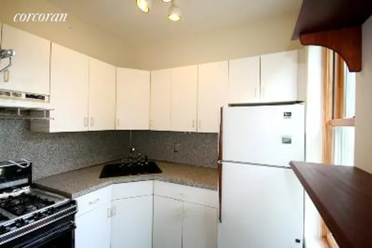New York City Real Estate | View 43 4th Place, 3 | room 2 | View 3